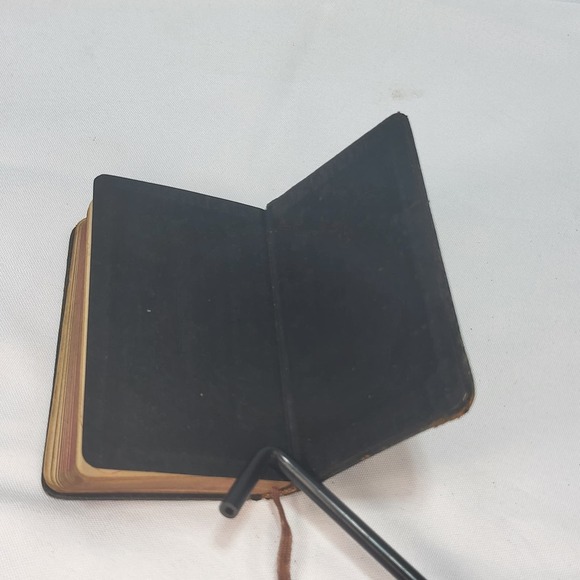 The Gems of Prayer A Manual of Prayers & Devotional Exercises Prayerbook 1941 - Picture 13 of 15